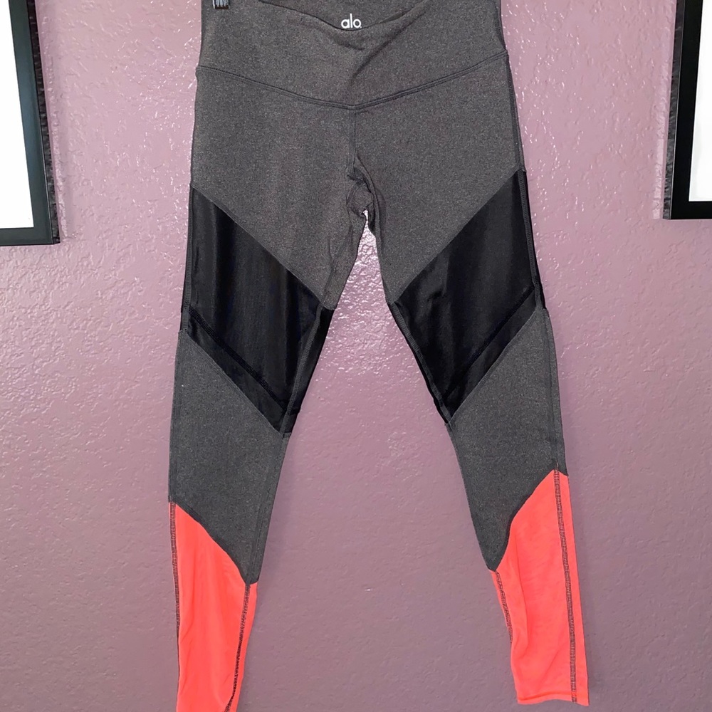 Alo Yoga Leggings